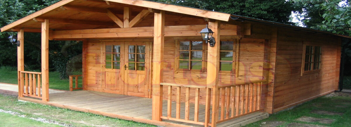 5x5m log cabin with large veranda