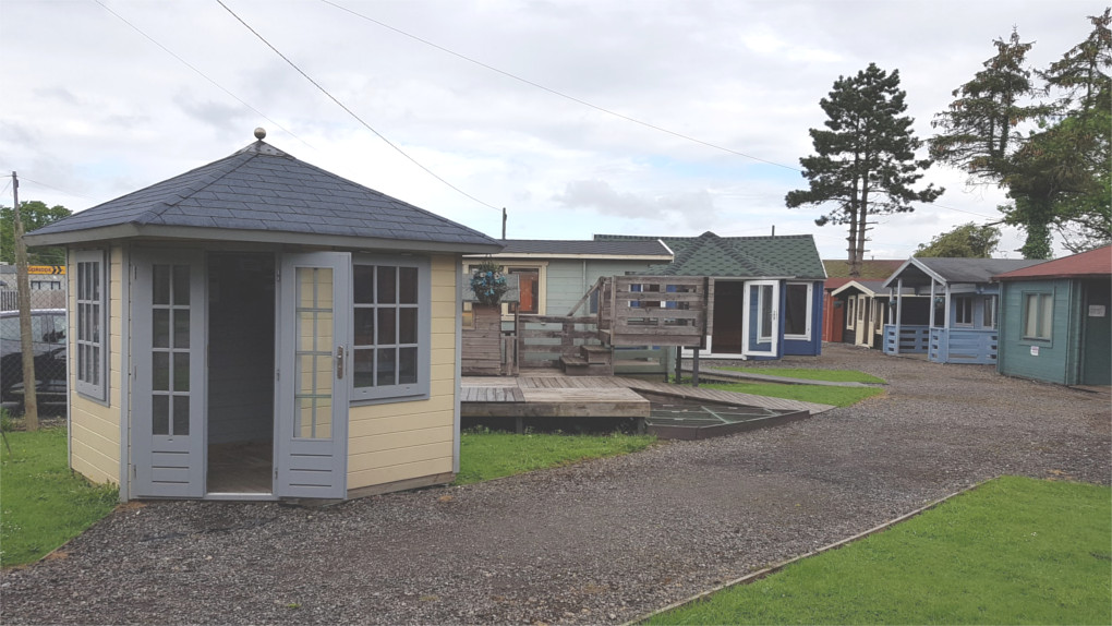 Cream log cabin