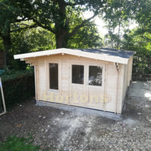 4m x 7m log cabin with 2 rooms
