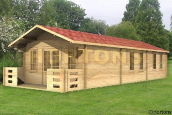 5x12m log cabin with 3 rooms graphic on grass