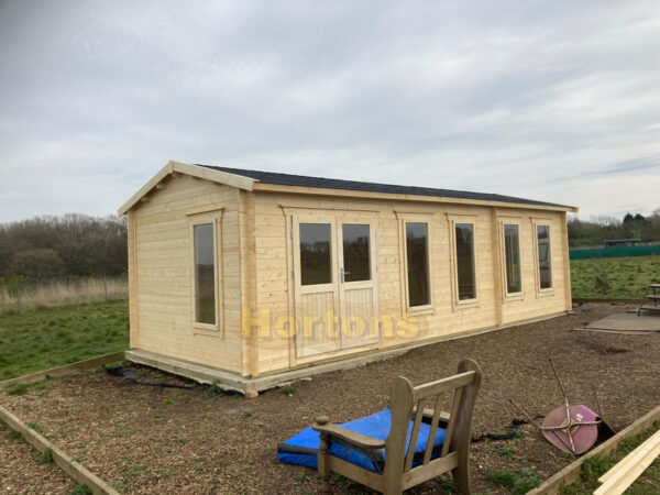8.5m x 3.5m garden cabin with 2 rooms and half glazed double doors