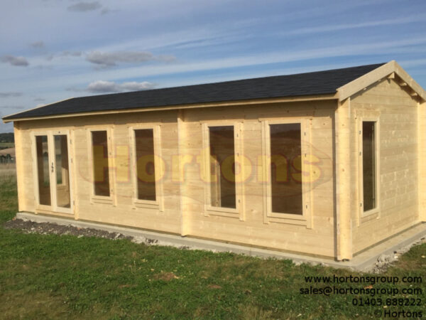 8.5x3.5 log cabin with internal partition